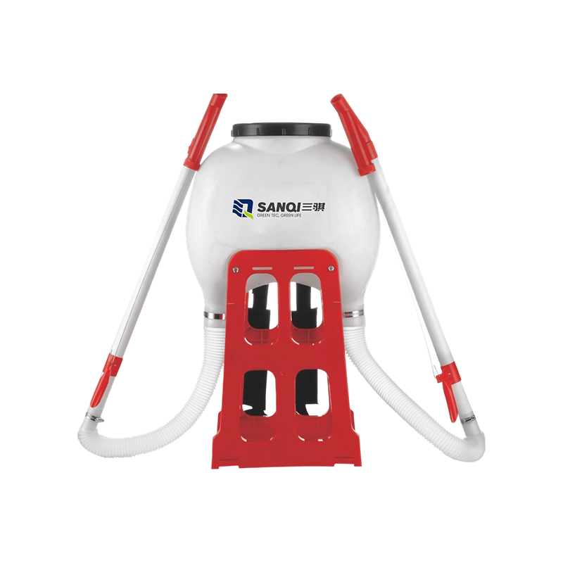 FERTILIZER APPLICATOR FERTILIZER APPLICATOR